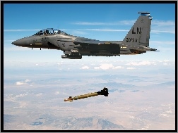 Nalot, F-16, Myśliwiec, Pocisk